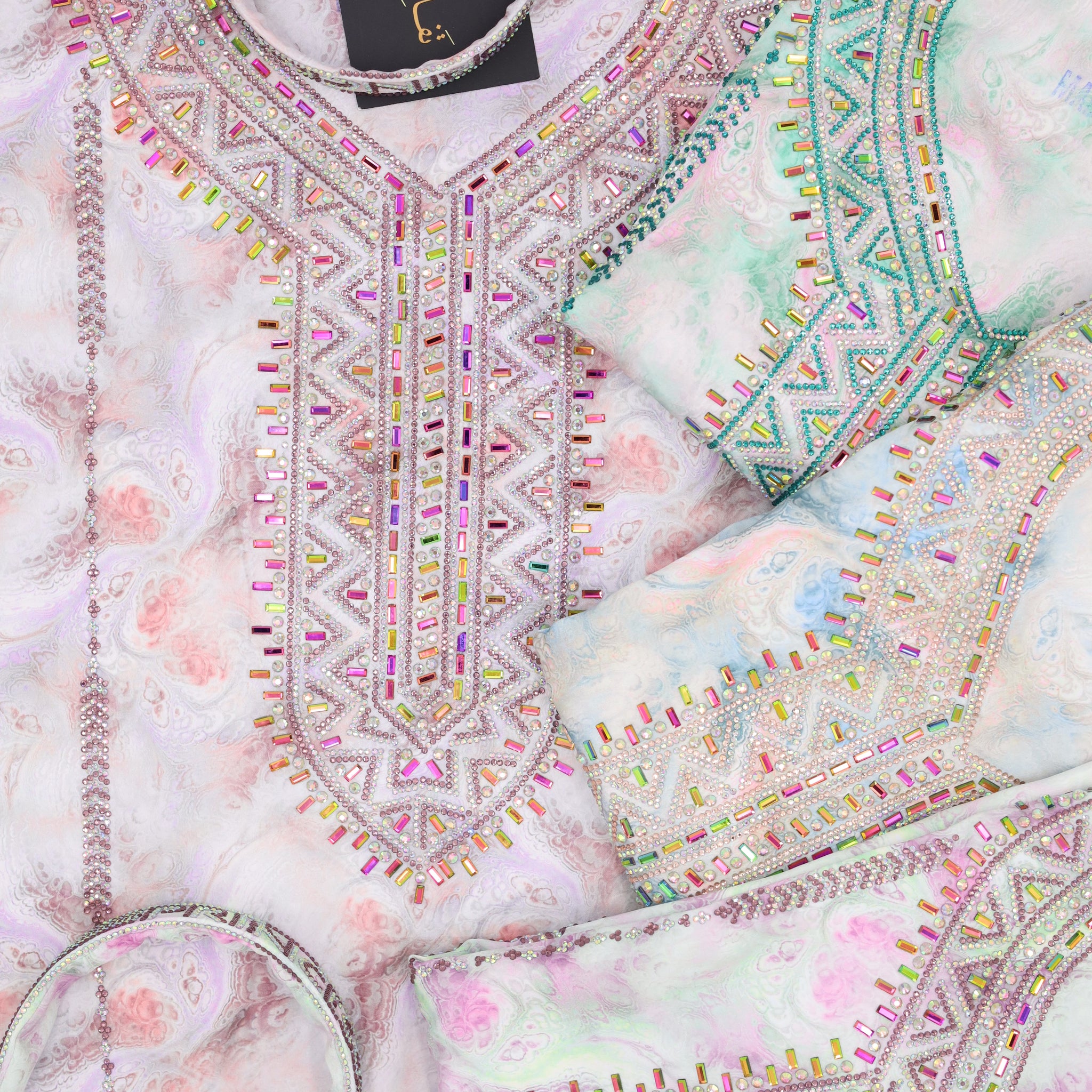 حرير اطفال مع تاج